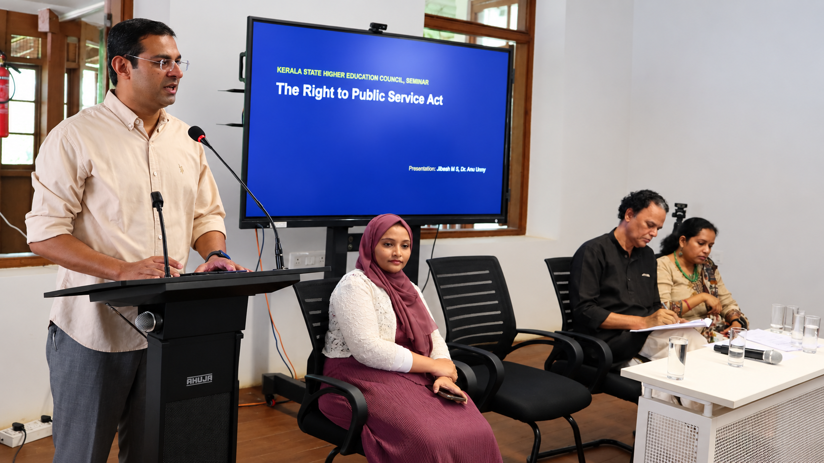 Seminar on Right to Public Service Act .